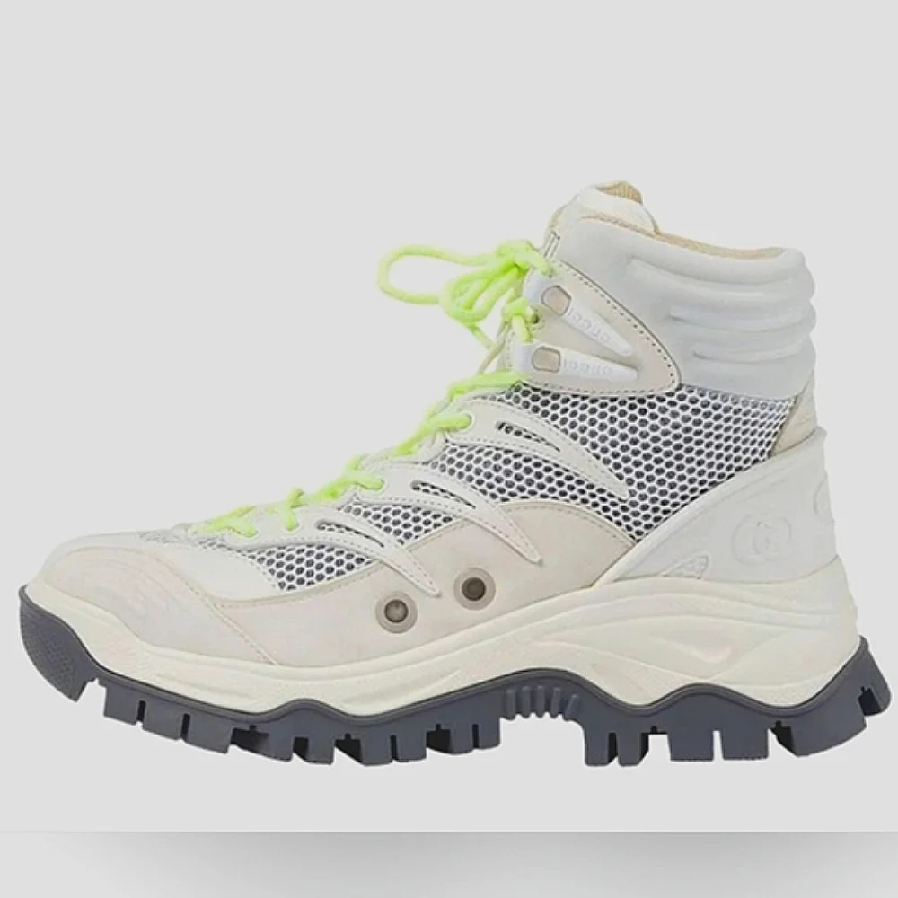 Nwb. Gucci lace up ankle boots,cream/light grey/off white,leather, fabric,rubber - Picture 3 of 10
